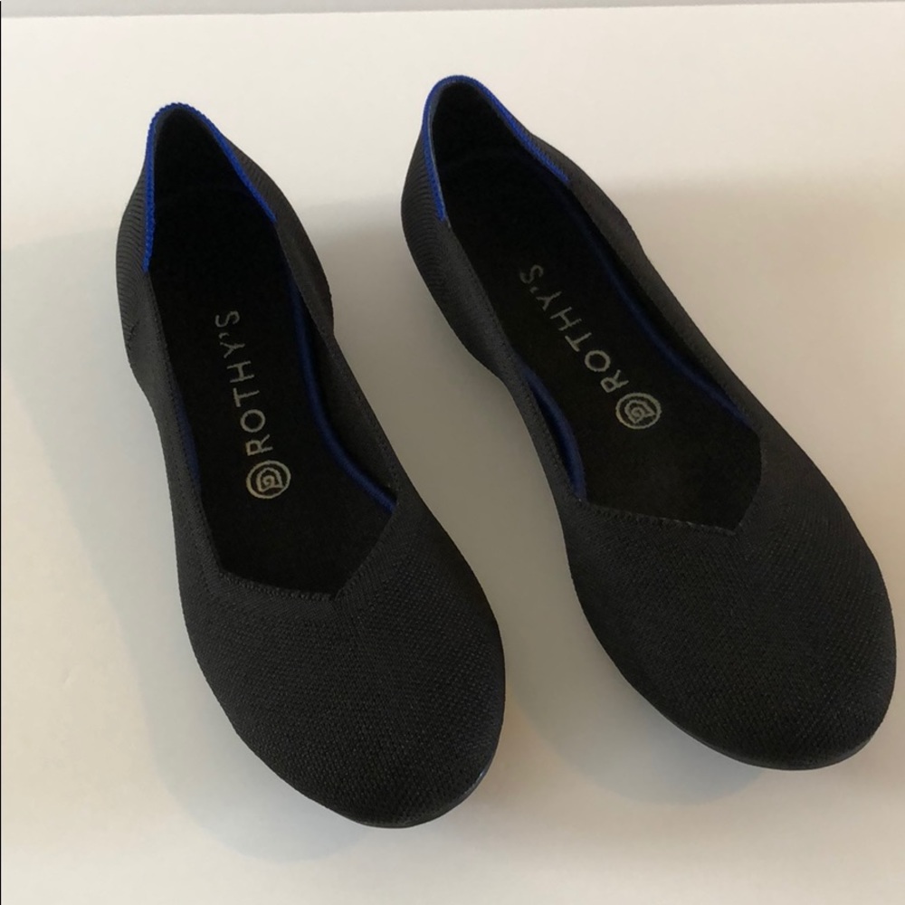 Rothy’s round toed flat